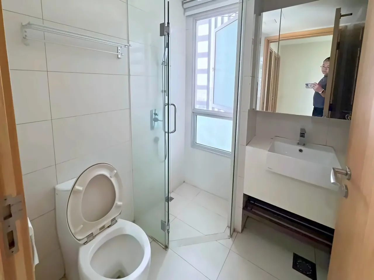 Eight Riversuites · 普通房(17 楼) · 阁楼